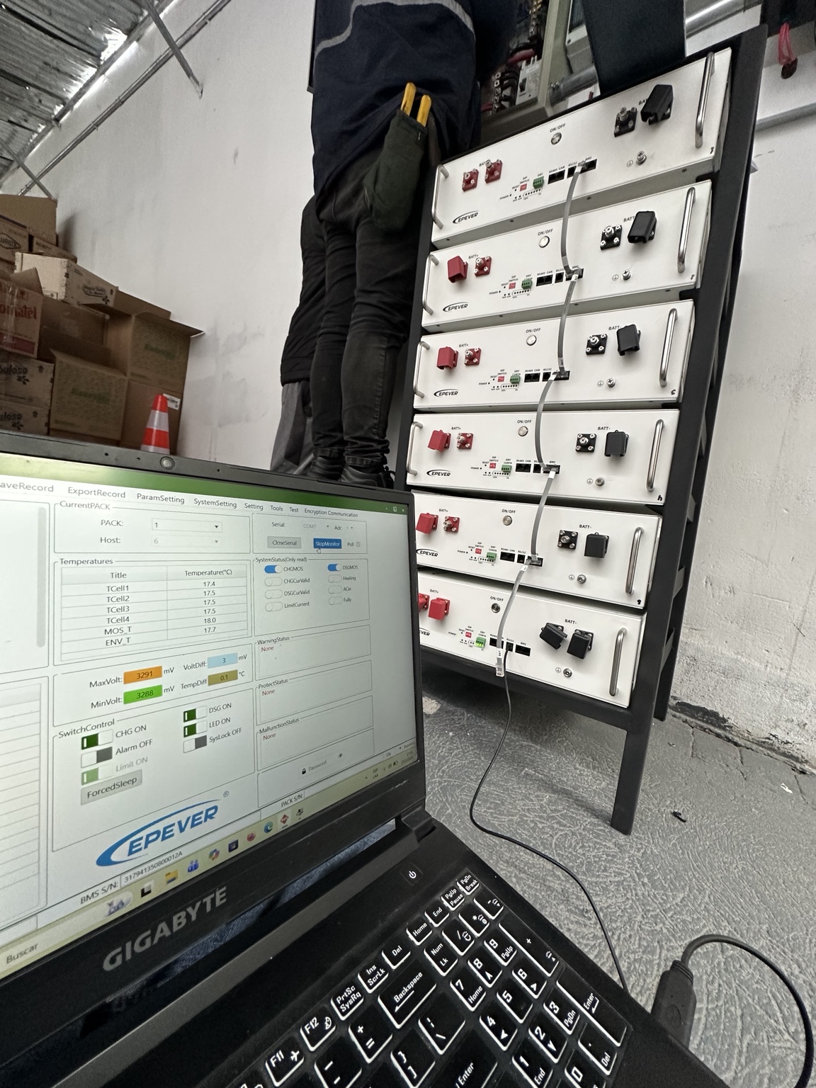 Configuración del banco de baterías en Píllaro